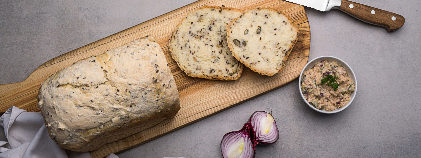 Nepřekonatelný domácí chléb aneb 10 důvodu, proč si pořídit domácí pekárnu